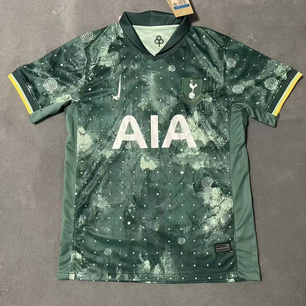 2024 Tottenham Hotspur Third Football Shirt Fan version