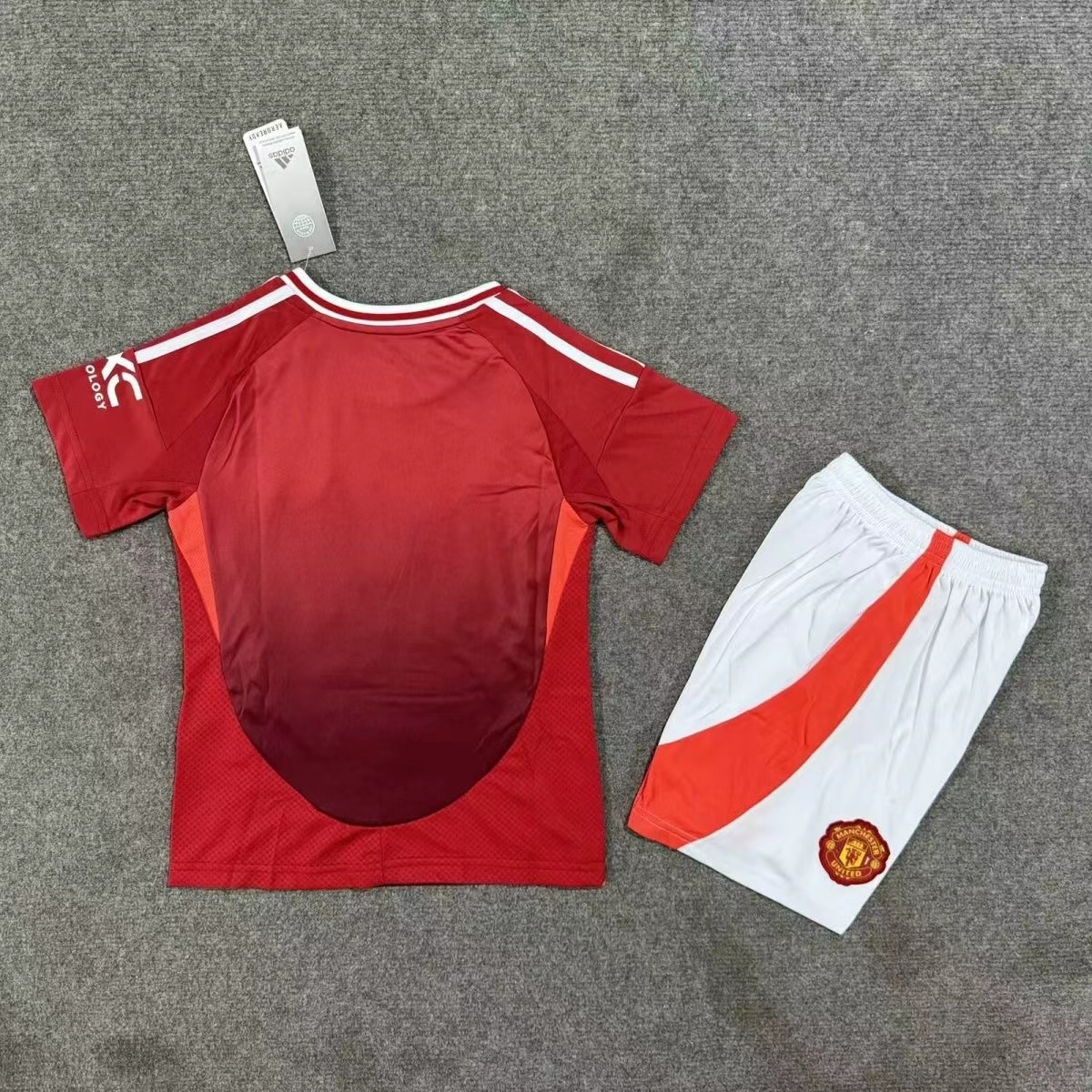 2024 Manchester United Home Football Shirt Kids Size