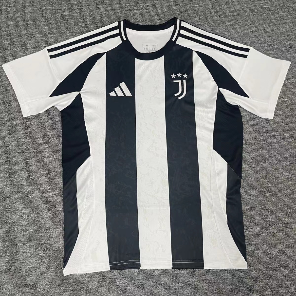 2024 Juventus Home Football Shirt Fan version