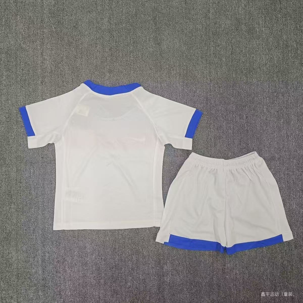 2025 England Home Football Shirt Kids (With Socks)