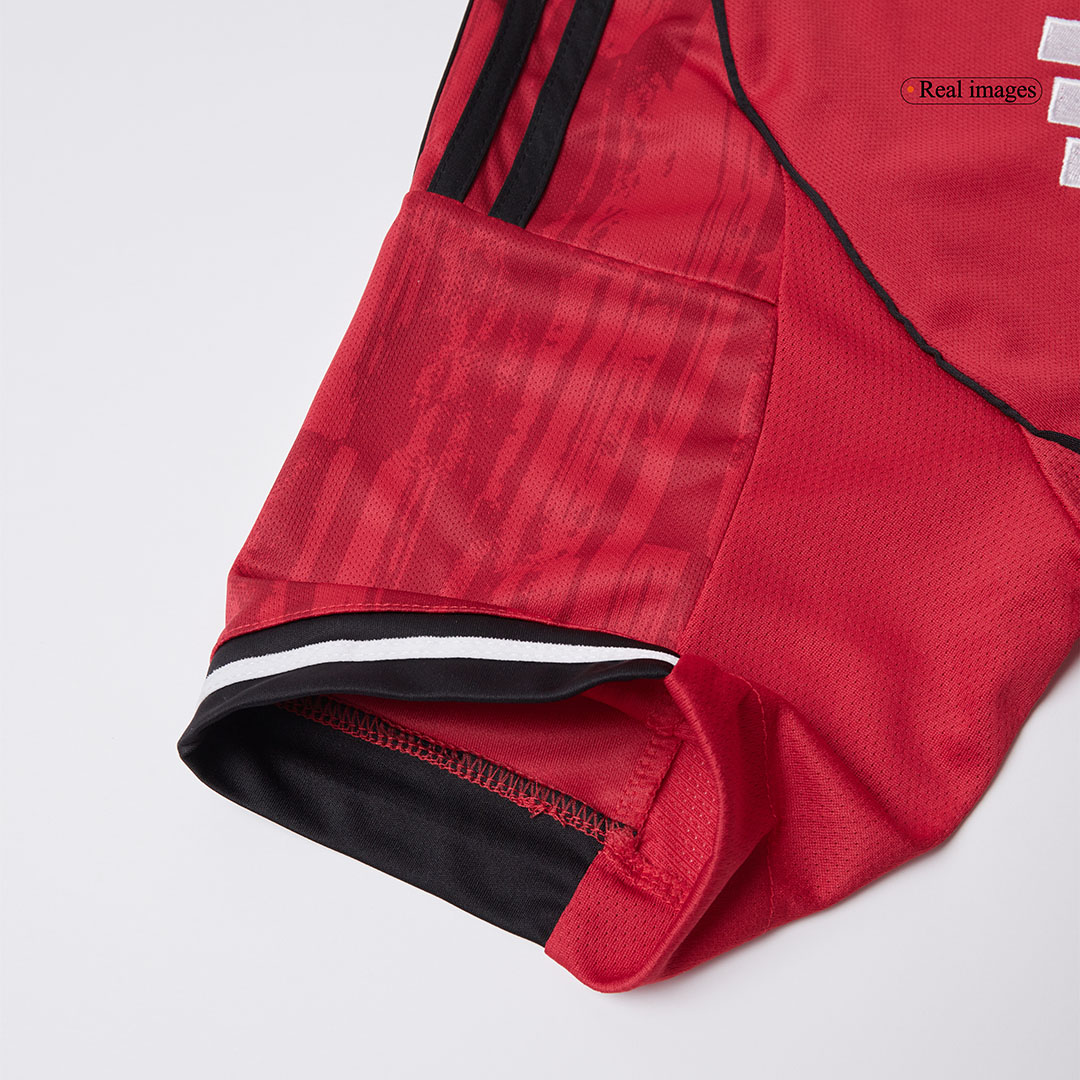 B.FERNANDES #8 2025/26 Manchester United Soccer Jersey Home Custom Football Shirt Fan Version