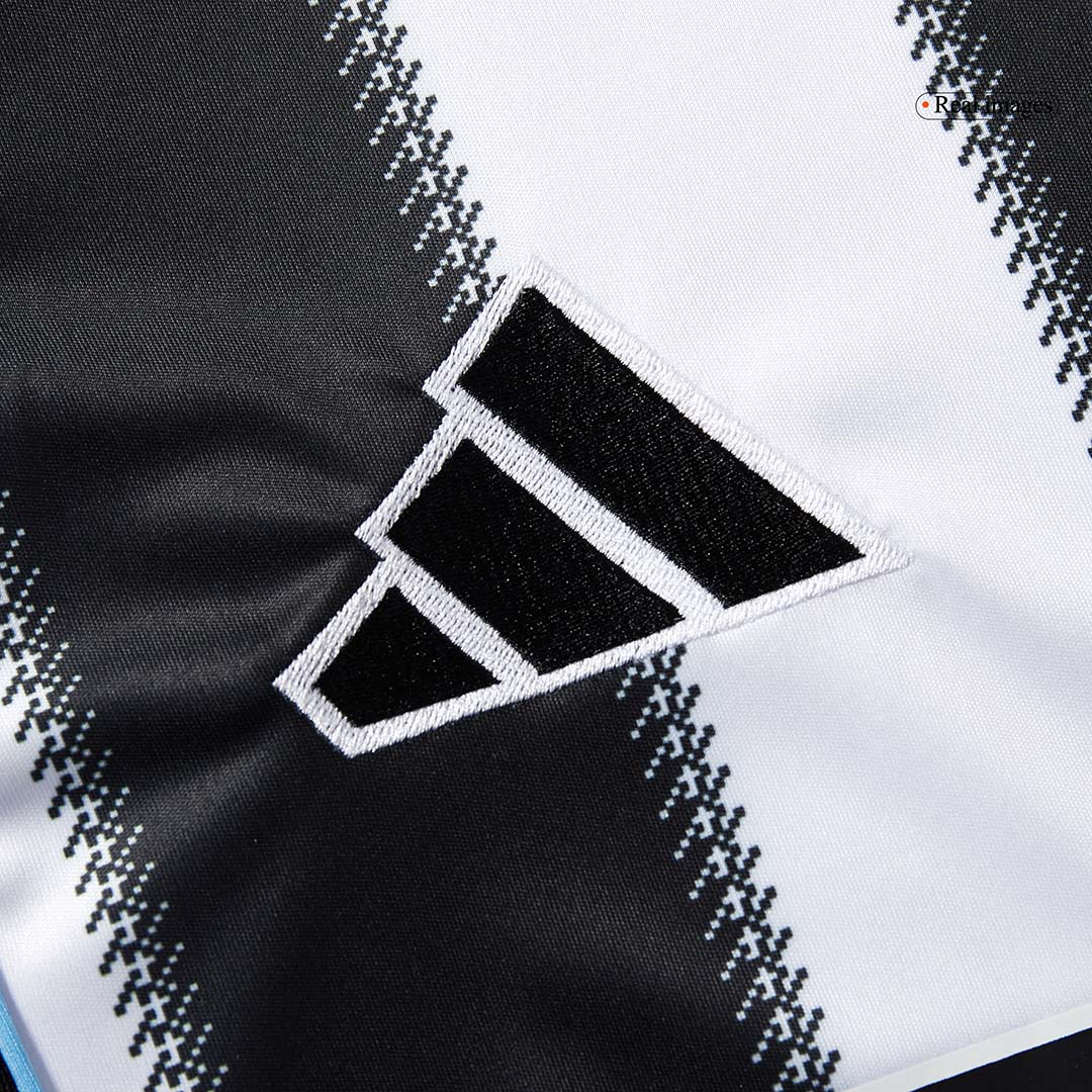 25/26 Newcastle United Home Football Shirt Fan version